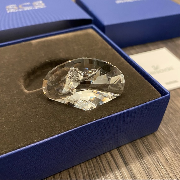 Swarovski SCS 2015 Peacock Paperweight NIB 5063699 - Picture 3 of 5